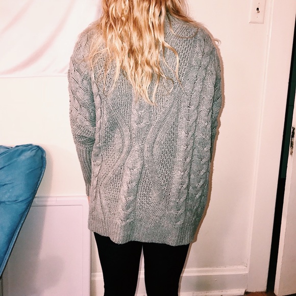 Forever 21 Cable Knit Gray Cardigan - Picture 3 of 6